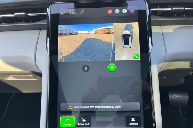 Used Ford Explorer 2024 for sale - 76405246: Photo 27