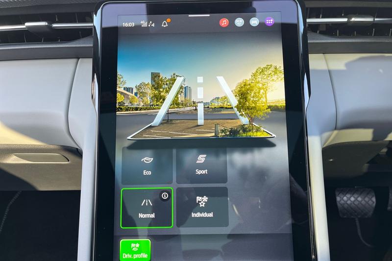 Used Ford Explorer 2024 for sale - 76405246: Photo 29