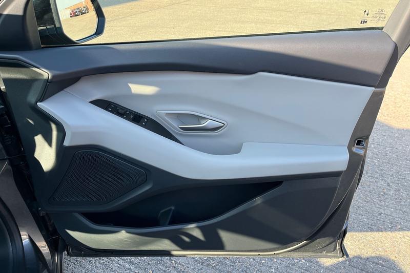 Used Ford Explorer 2024 for sale - 76405246: Photo 40