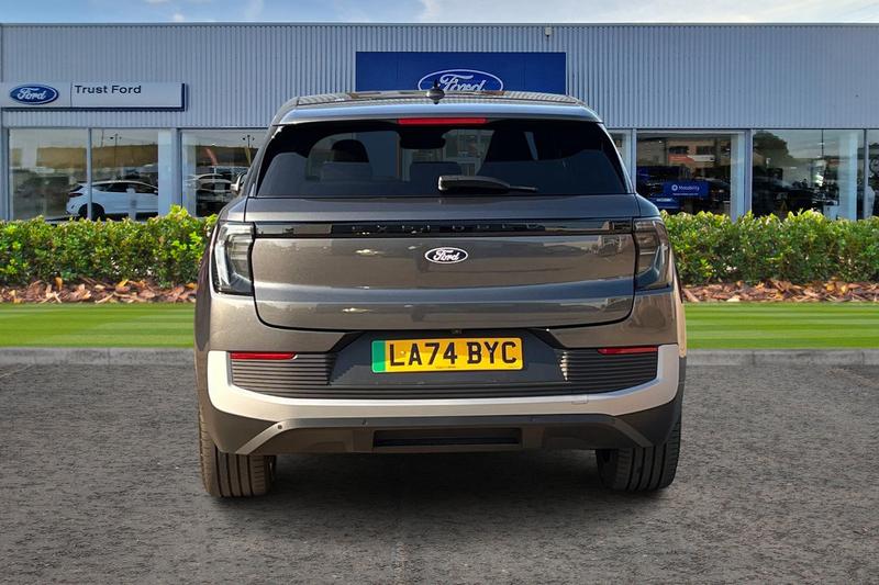 Used Ford Explorer 2024 for sale - 76405246: Photo 7