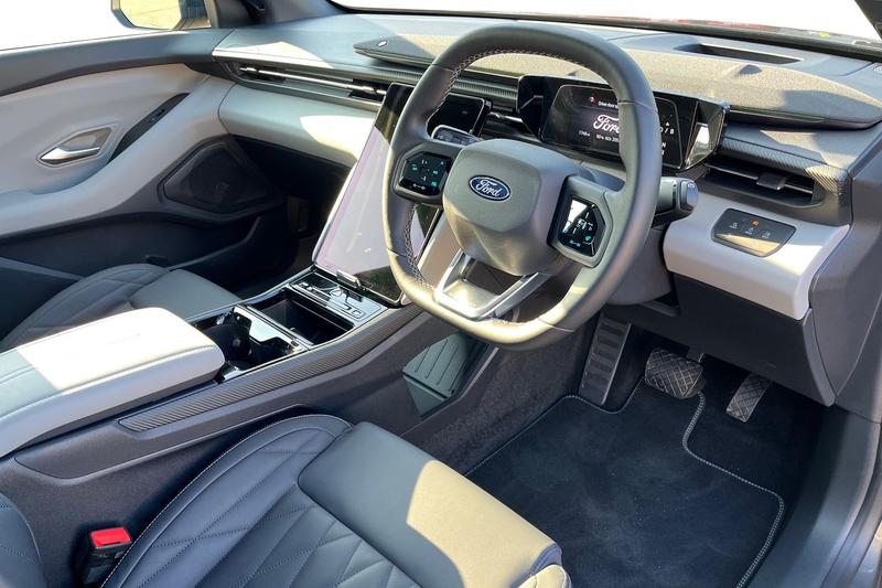 Used Ford Explorer 2024 for sale - 76405246: Photo 9