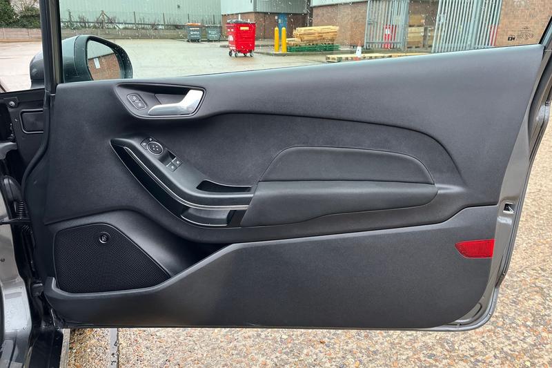 Used Ford Fiesta 2019 for sale - 77280503: Photo 28