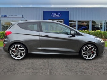 Used Ford Fiesta 2019 for sale - 77280503: Photo