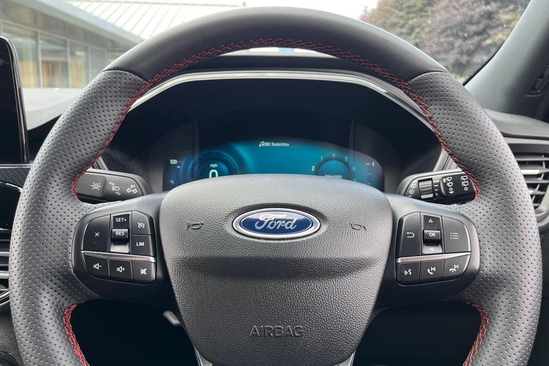 Used Ford Kuga 2023 for sale - 76508257: Photo 12