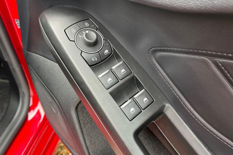 Used Ford Focus 2023 for sale - 77505736: Photo 16