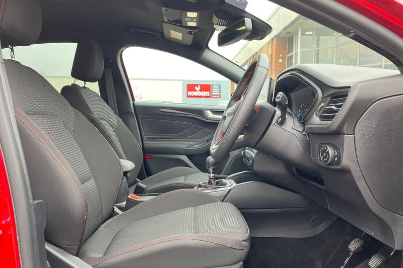 Used Ford Focus 2023 for sale - 77505736: Photo 28