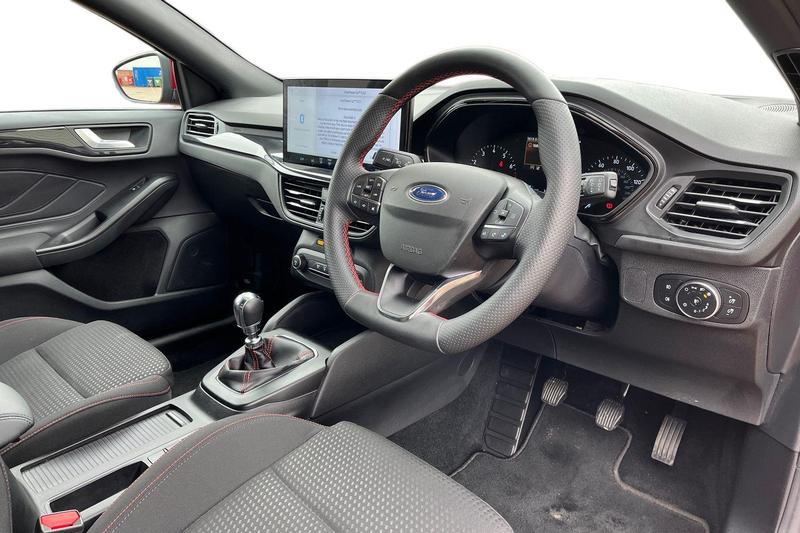 Used Ford Focus 2023 for sale - 77505736: Photo 9