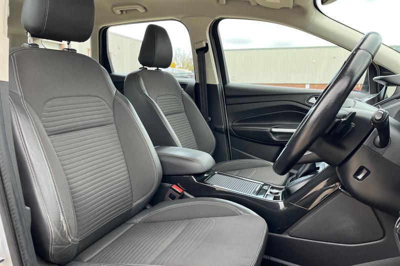 Used Ford Kuga 2018 for sale - 76467792: Photo 17