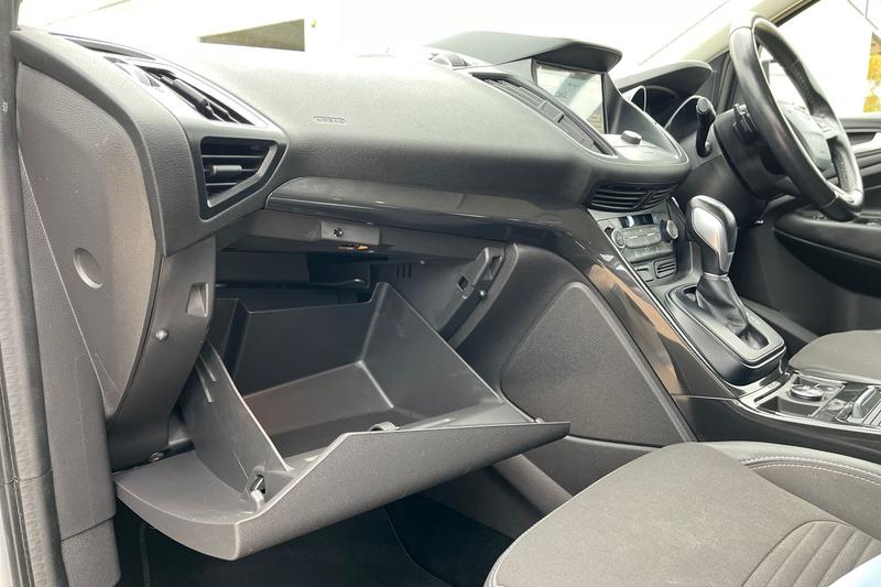 Used Ford Kuga 2018 for sale - 76467792: Photo 34