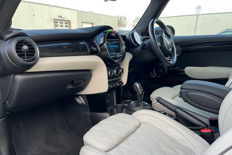 Used MINI Hatch 2020 for sale - 77653683: Photo 18