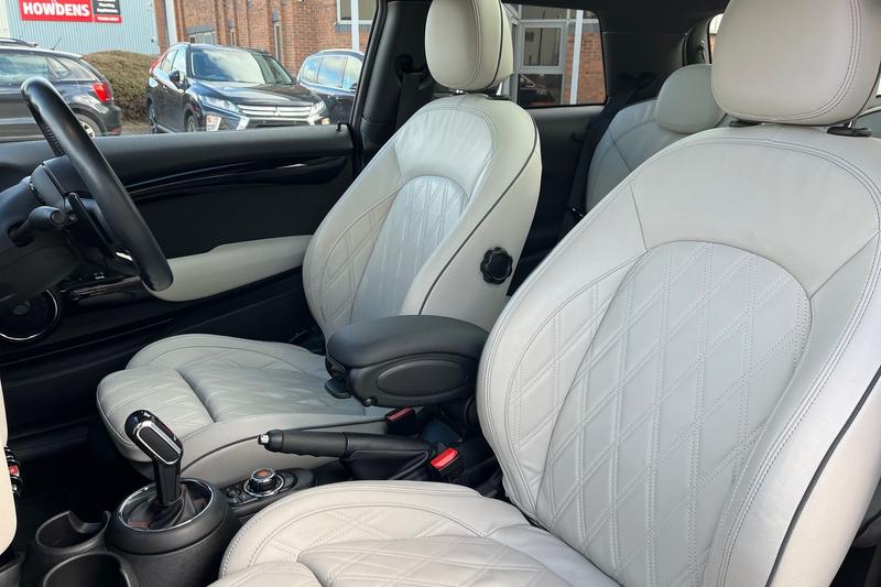 Used MINI Hatch 2020 for sale - 77653683: Photo 19