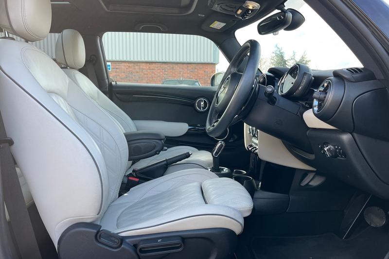 Used MINI Hatch 2020 for sale - 77653683: Photo 27