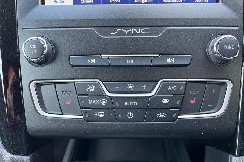 Used Ford Mondeo 2020 for sale - 76382017: Photo 32