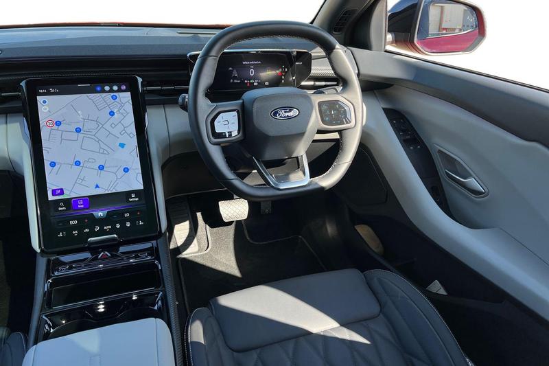 Used Ford Explorer 2025 for sale - 76631382: Photo 11