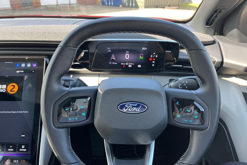 Used Ford Explorer 2025 for sale - 76631382: Photo 12