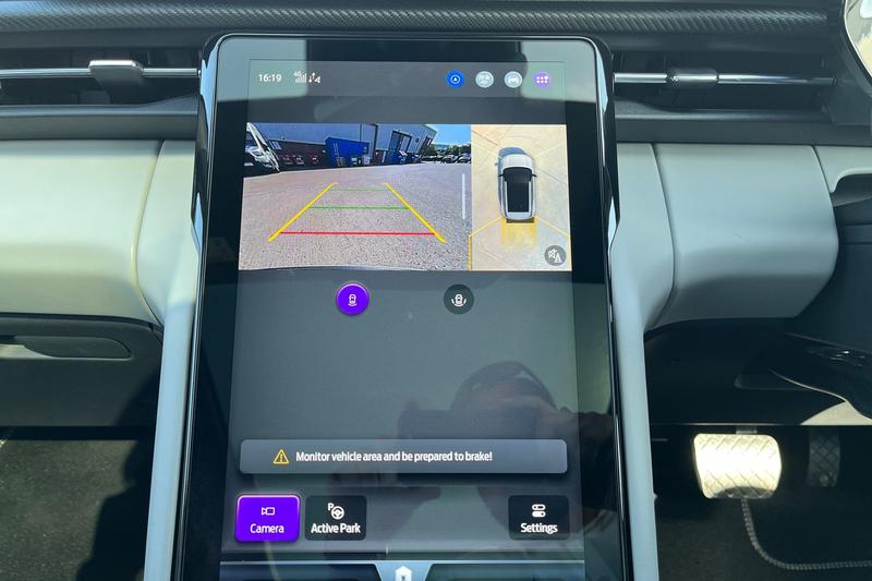 Used Ford Explorer 2025 for sale - 76631382: Photo 24