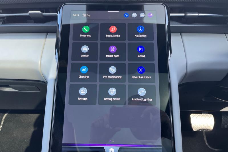 Used Ford Explorer 2025 for sale - 76631382: Photo 26