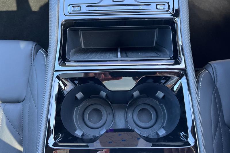 Used Ford Explorer 2025 for sale - 76631382: Photo 33