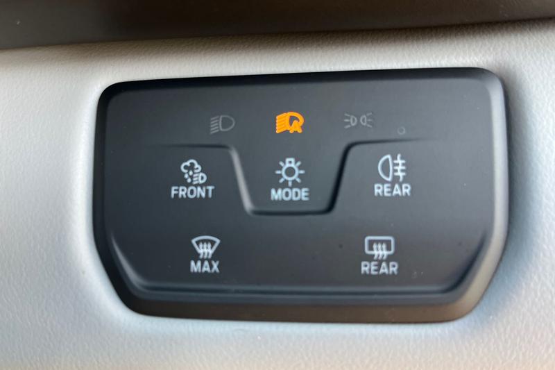 Used Ford Explorer 2025 for sale - 76631382: Photo 38