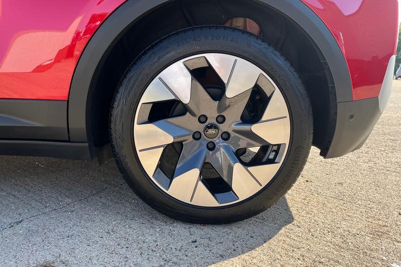 Used Ford Explorer 2025 for sale - 76631382: Photo 8