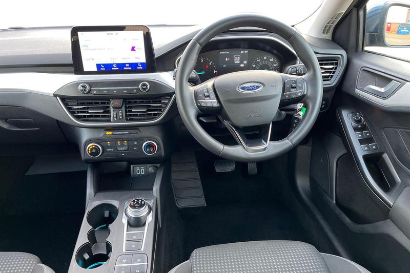 Used Ford Focus 2021 for sale - 76895378: Photo 11