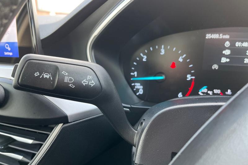 Used Ford Focus 2021 for sale - 76895378: Photo 14