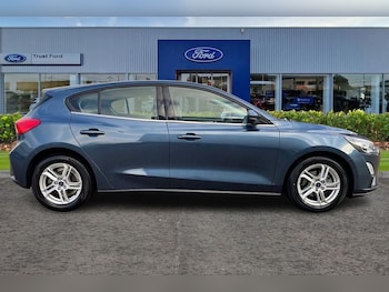 Used Ford Focus 2021 for sale - 76895378: Photo