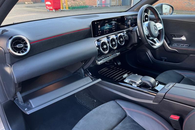 Used Mercedes-Benz A-Class 2019 for sale - 77733151: Photo 38