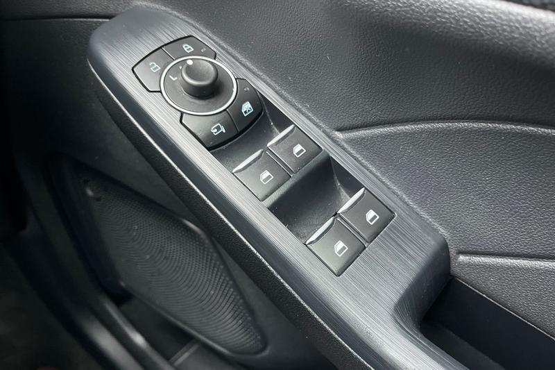 Used Ford Kuga 2022 for sale - 76984801: Photo 16