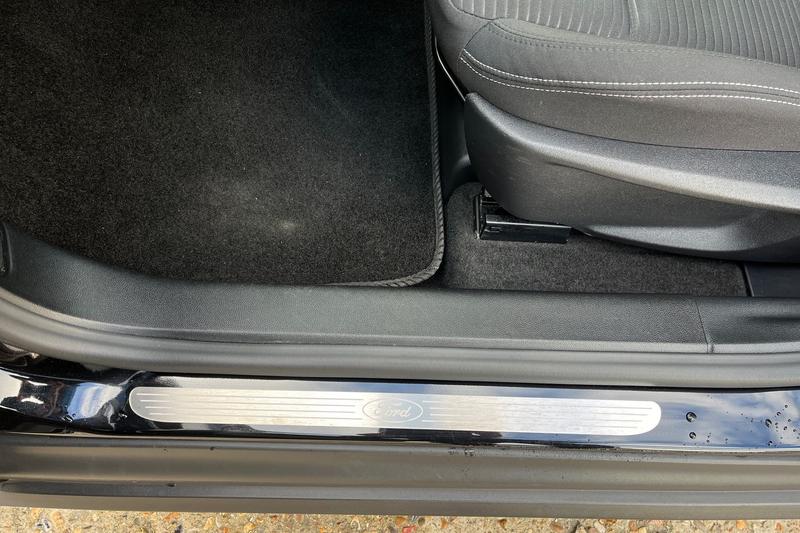 Used Ford Focus 2021 for sale - 77301048: Photo 36