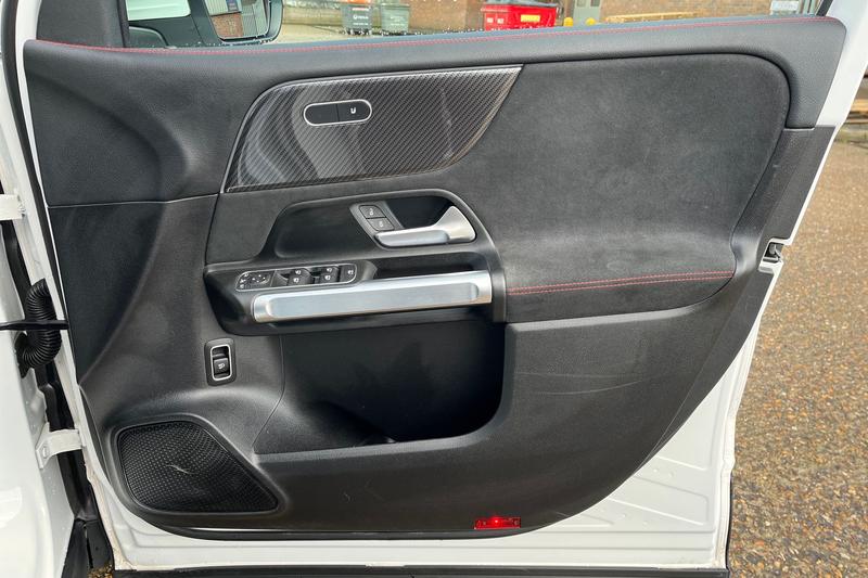 Used Mercedes-Benz GLB for sale - 77785463: Photo 31