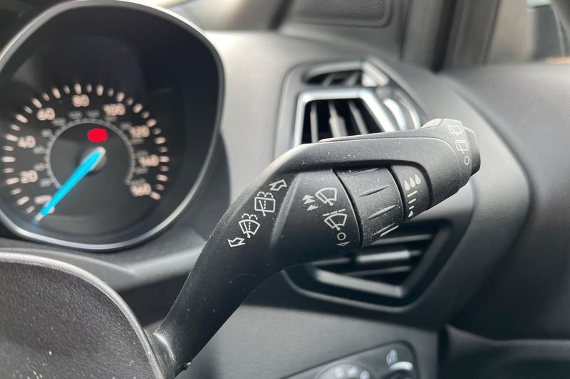 Used Ford Kuga 2017 for sale - 77367675: Photo 15