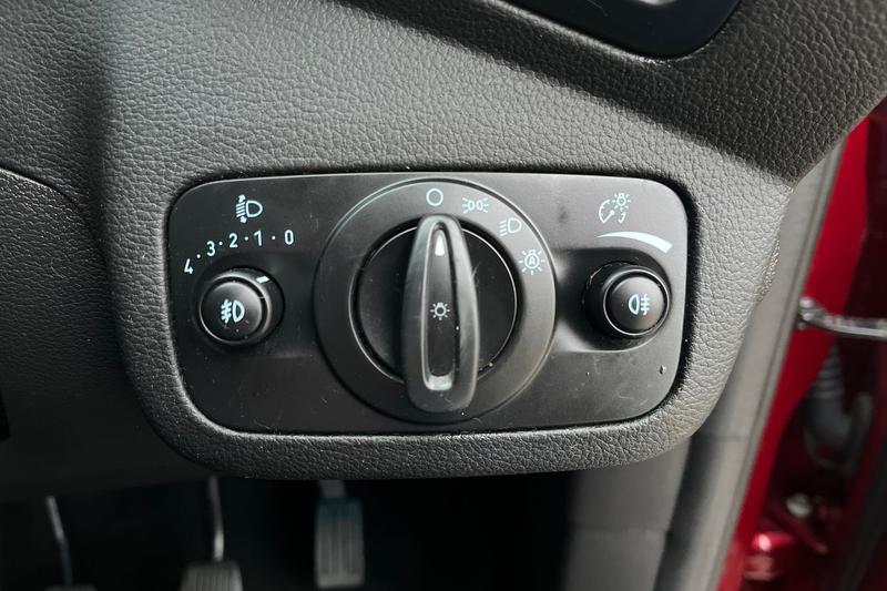 Used Ford Kuga 2018 for sale - 77186902: Photo 27