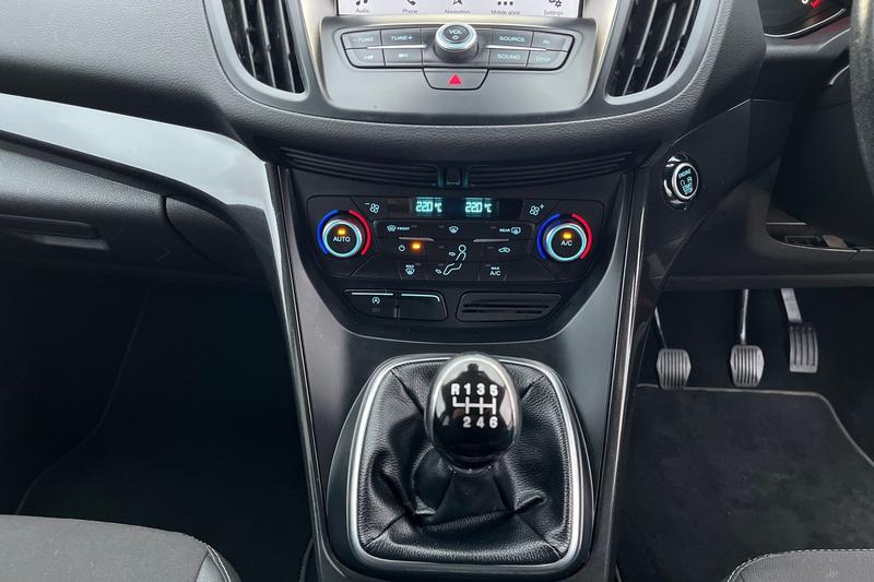 Used Ford Kuga 2018 for sale - 77186902: Photo 31