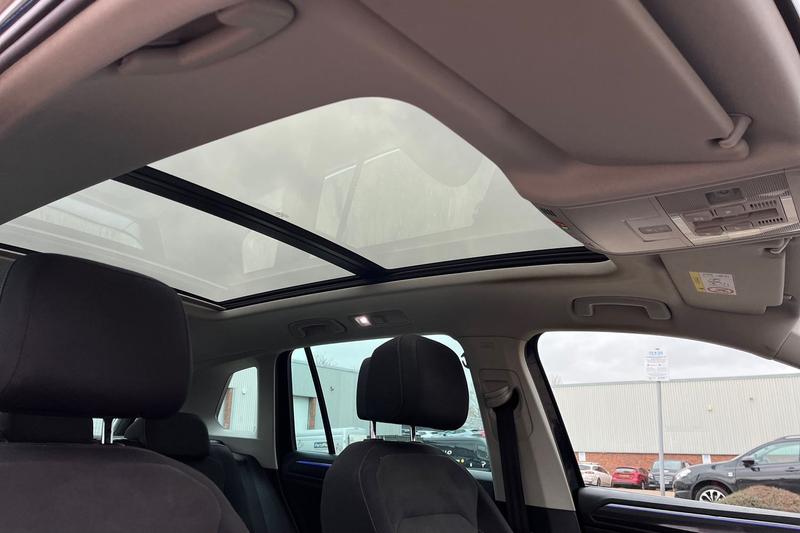 Used Volkswagen Tiguan 2021 for sale - 77152013: Photo 31