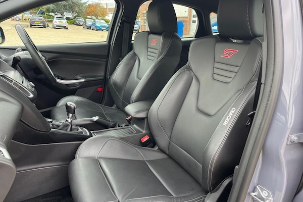 Used Ford Focus 2017 for sale - 76255425: Photo 19