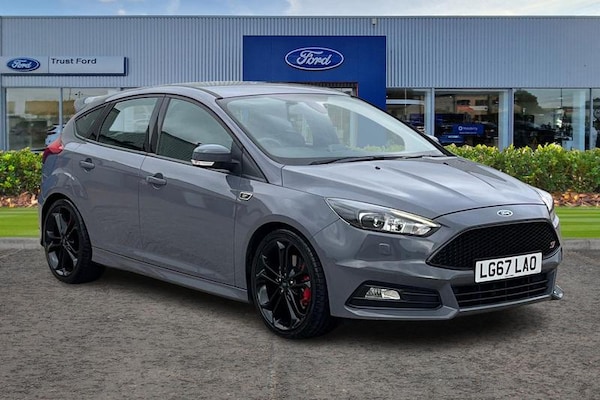 Used Ford Focus 2017 for sale - 76255425: Photo 1