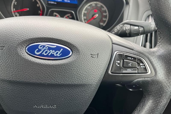 Used Ford Focus 2017 for sale - 76255425: Photo 37