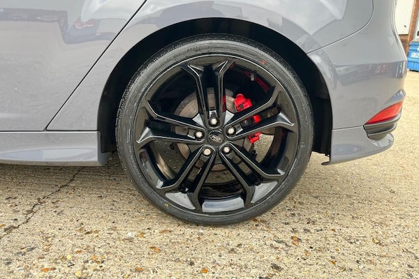 Used Ford Focus 2017 for sale - 76255425: Photo 8