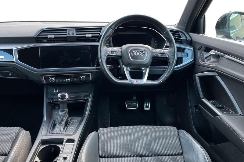 Used Audi Q3 2021 for sale - 77235859: Photo 11