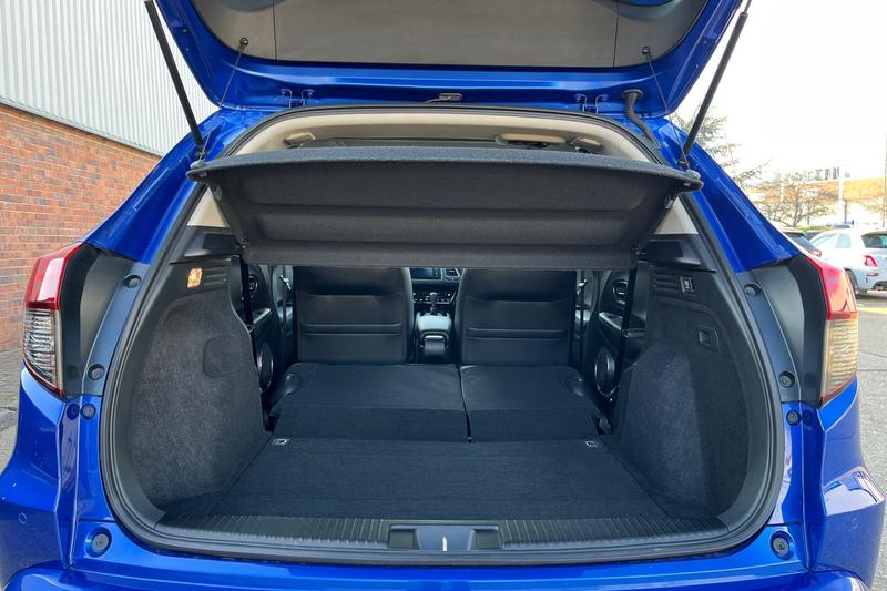 Used Honda HR-V 2020 for sale - 77733150: Photo 25