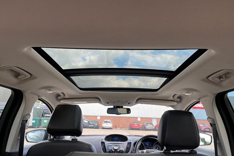 Used Ford Kuga 2014 for sale - 76184363: Photo 23