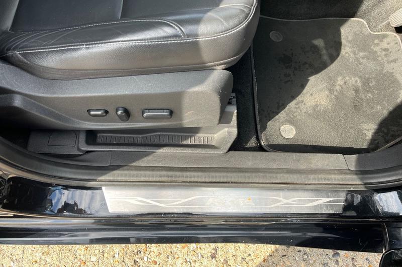 Used Ford Kuga 2014 for sale - 76184363: Photo 39