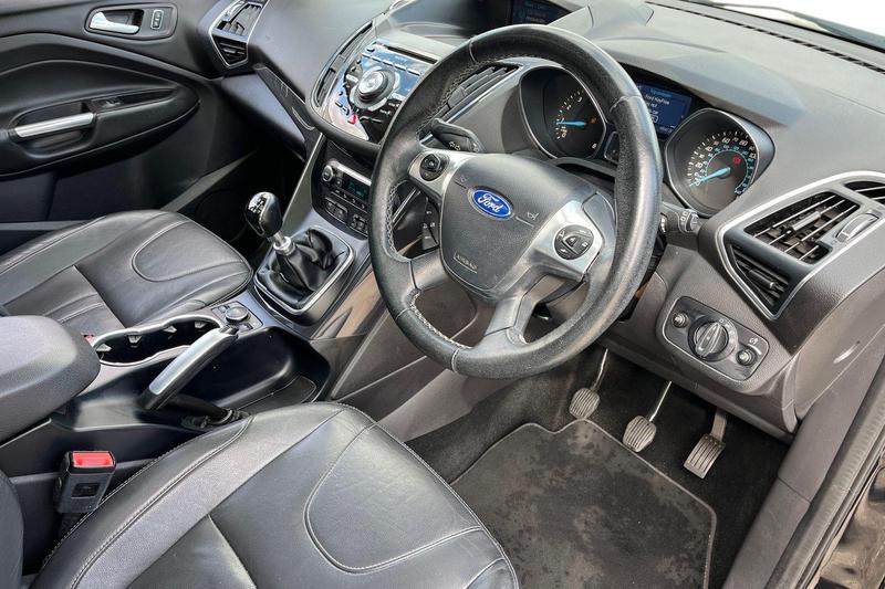 Used Ford Kuga 2014 for sale - 76184363: Photo 9