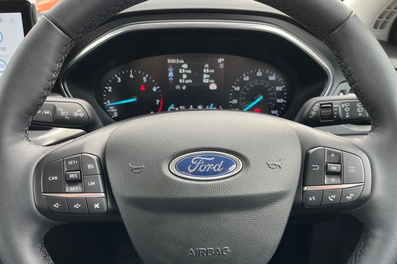 Used Ford Focus 2023 for sale - 76480492: Photo 12