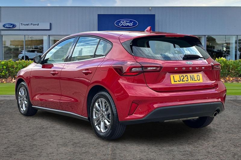 Used Ford Focus 2023 for sale - 76480492: Photo 2