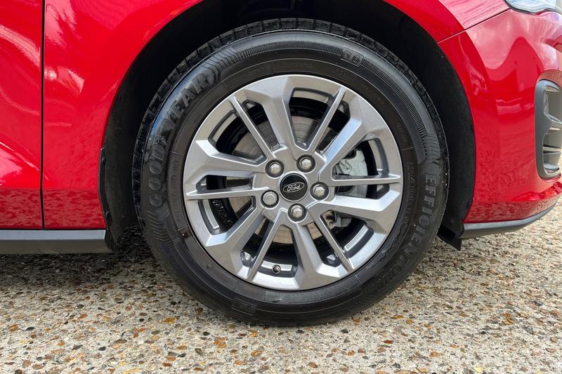 Used Ford Focus 2023 for sale - 76480492: Photo 8