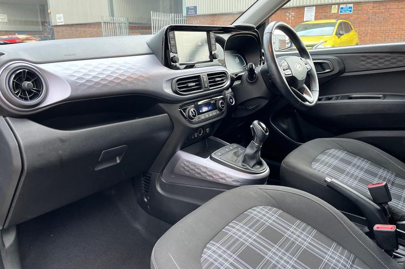 Used Hyundai i10 2023 for sale - 77176426: Photo 18