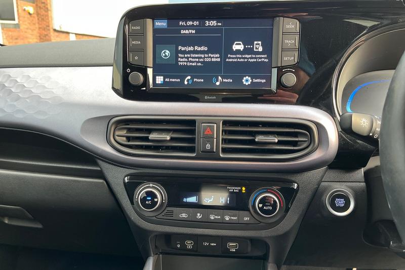 Used Hyundai i10 2023 for sale - 77176426: Photo 31