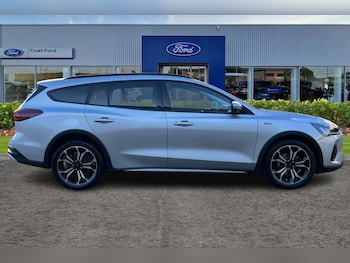 Used Ford Focus 2022 for sale - 77441986: Photo